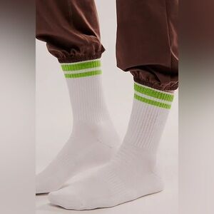 NWT FP Movement Flash Quarter Crew Socks
